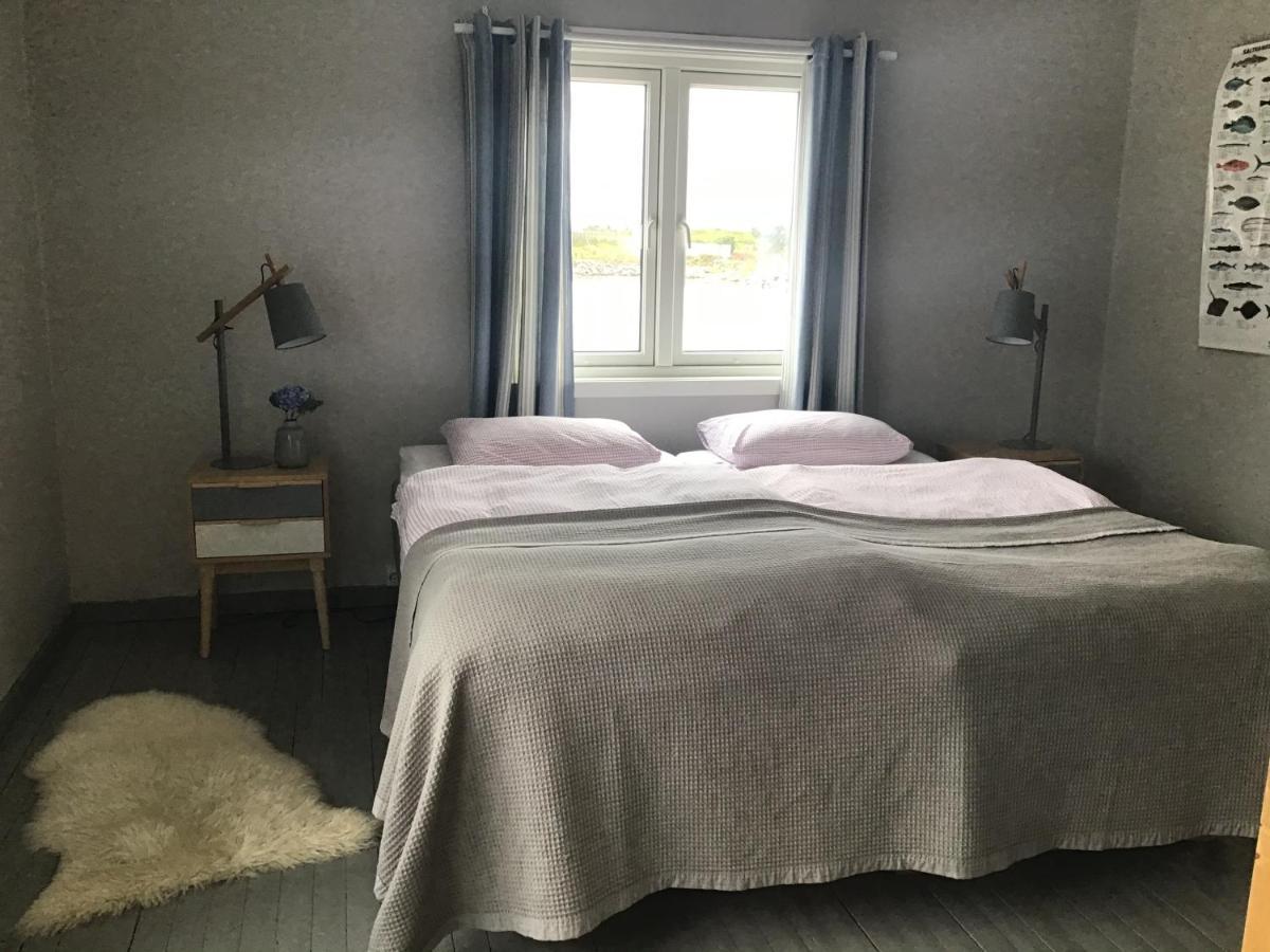Appartamento Laukvika Rorbuer Esterno foto