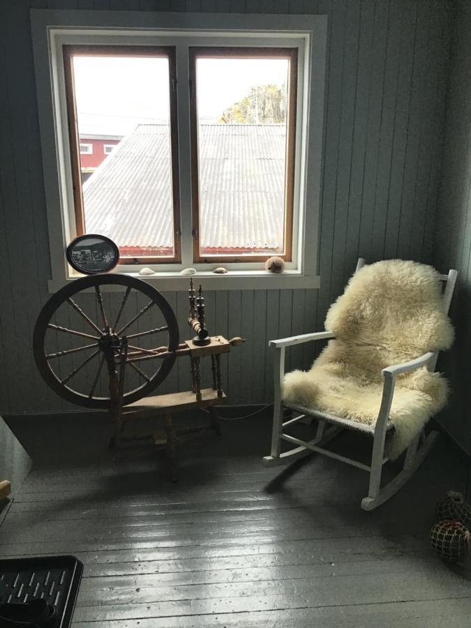 Appartamento Laukvika Rorbuer Esterno foto